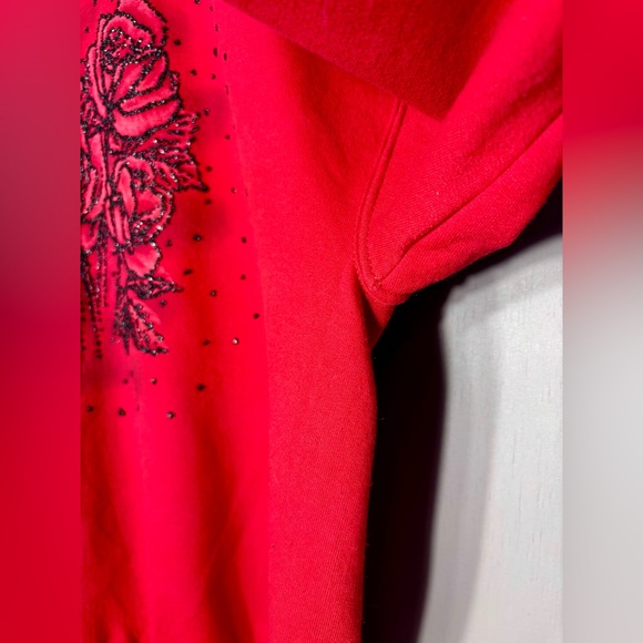 MORNING SUN Micro Bead Floral Sweatshirt - Picture 5 of 7